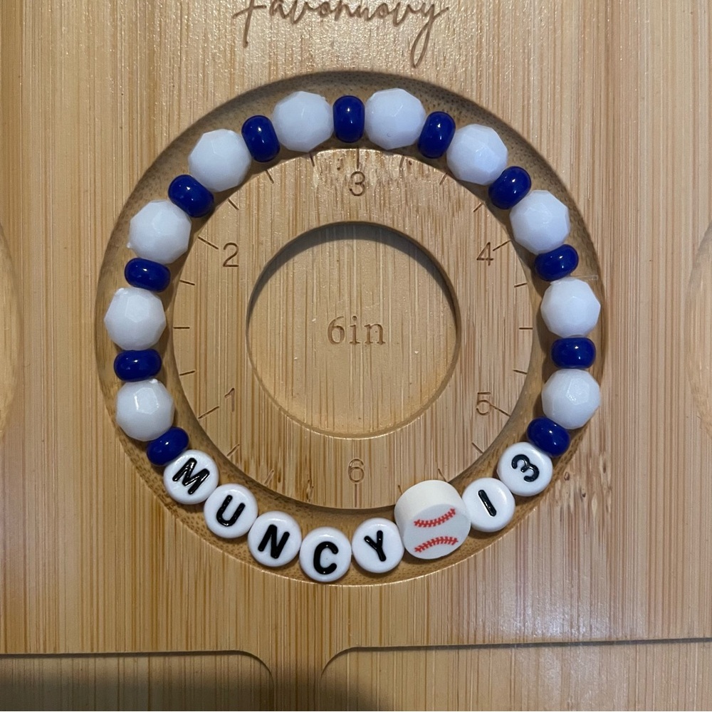 Dodgers Max Muncy Bracelet